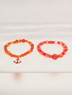 Handmade Bracelet One Of A Kind. Cat Eye/Glass Bracelet Orange And Red Size 7''